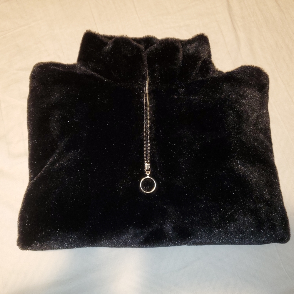 Faux Fur Black Zip-Up Long Sleeve
